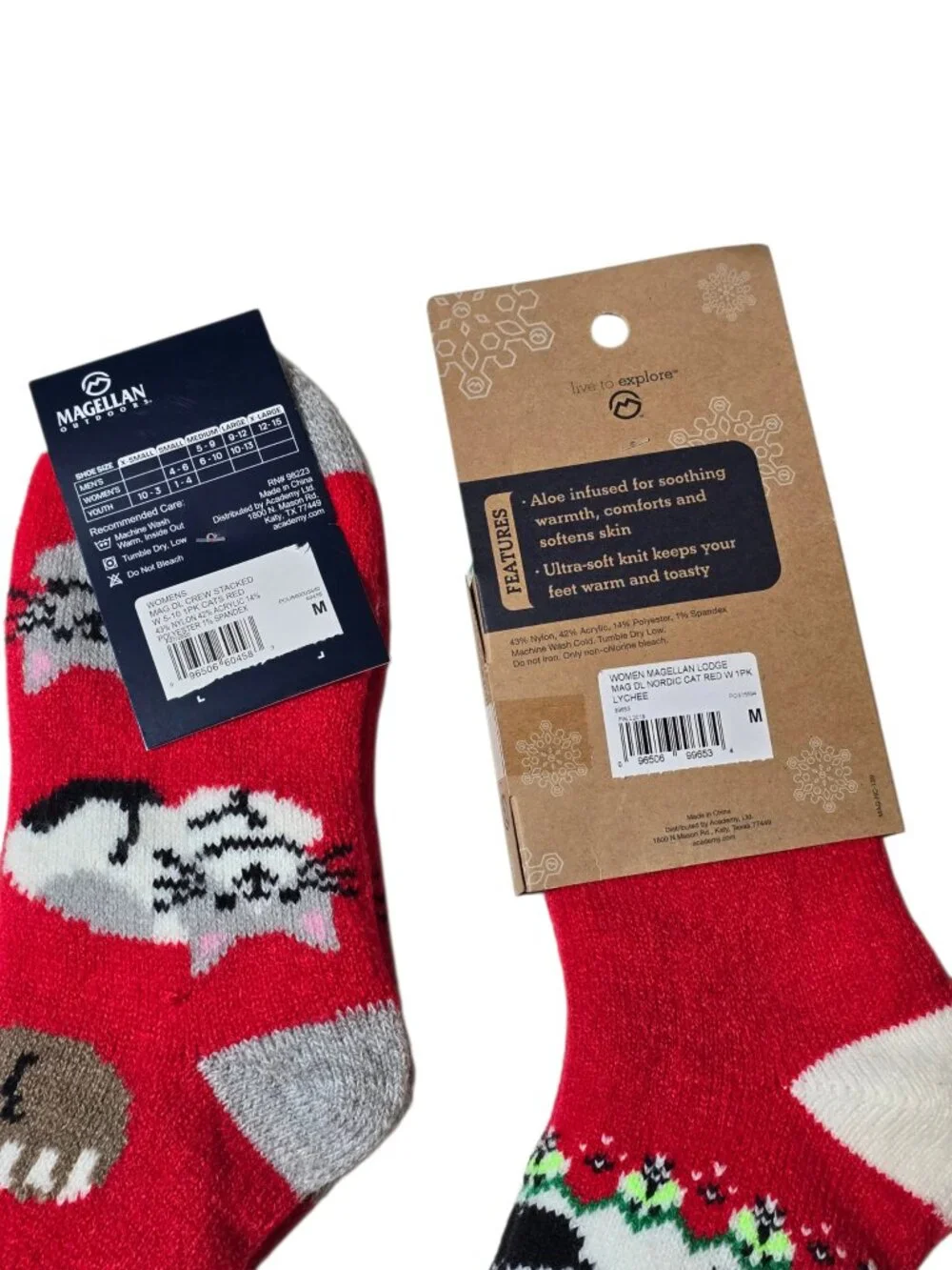 NWT Magellan Outdoors Cat Christmas Lodge Socks 2 Pair Red Cozy M 6-10